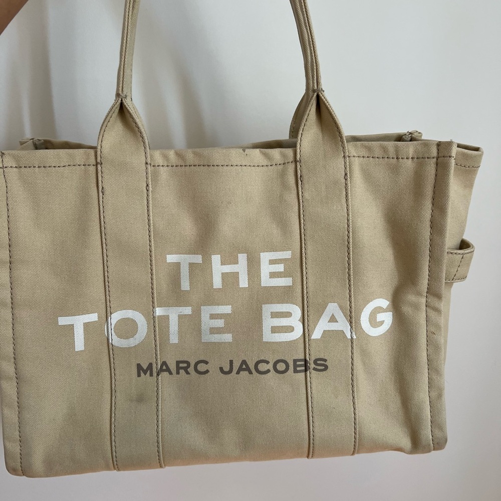 Marc Jacobs Beige Canvas Tote Bag